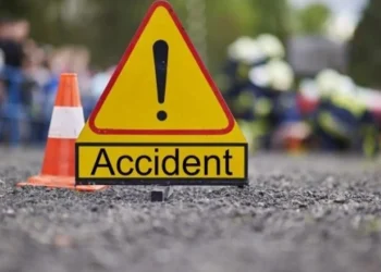 Drum cu final la Camera de Gardă: Cinci răniți, după ce un șofer de 18 ani a pierdut controlul într-o curbă