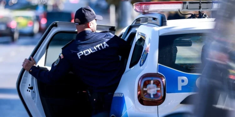 Polițiștii Capitalei, percheziții în două județe: Sunt vizate afaceri cu zeci de tone de zahăr din Brazilia