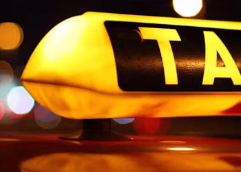 Taximetriști sancționați pe capete: autoritățile cer implicarea pasagerilor