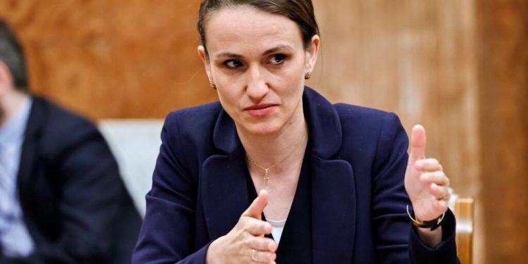 Ministrul român de Externe solicită negocieri urgente pentru un armistițiu temporar în Orientul Mijlociu: Prioritatea absolută este evacuarea civililor din zonele de conflict