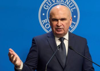 Tensiuni în educație. Ilie Bolojan condamnă boicotul profesorilor înainte de simulări