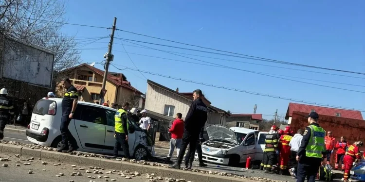 FOTO Accident mortal în zona Pod Europa: O femeie și-a pierdut viața după ce patru mașini s-au ciocnit în lanț