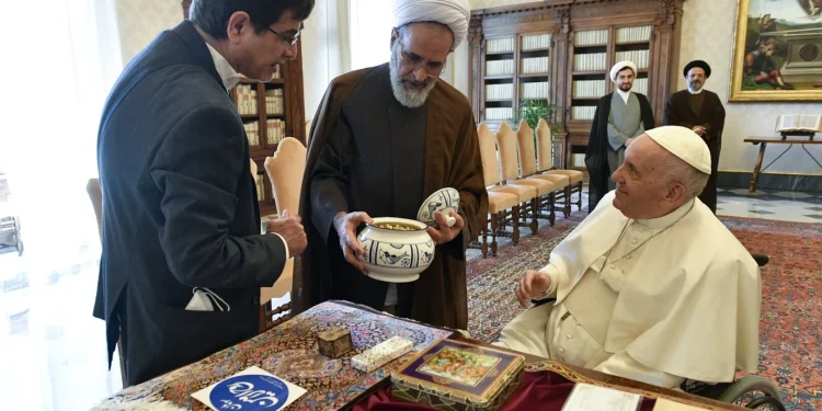 Iranul are un nou lider: Alireza Arafi, ales urmașul lui Ali Khamenei