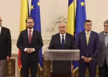Tensiuni în coaliție pe banii pentru pensionari și copiii cu dizabilități: Grindeanu avertizează „Nu negociem!”