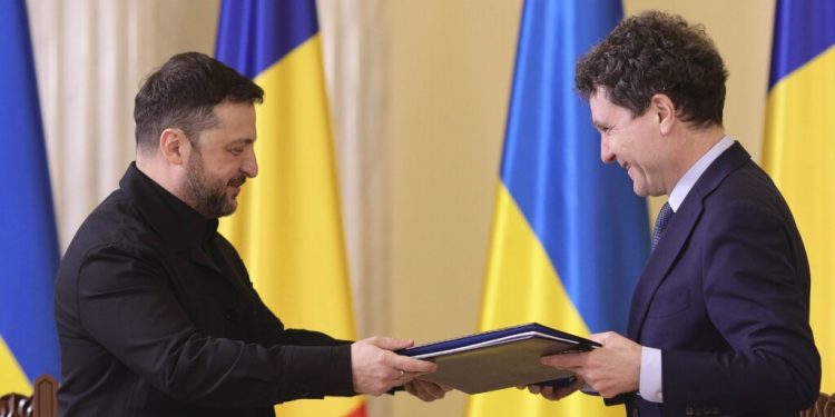 Nicușor Dan calmează temerile privind trupele americane din România: „Este o ipoteză falsă”, iar Volodimir Zelenski acuză Iran că sprijină Rusia