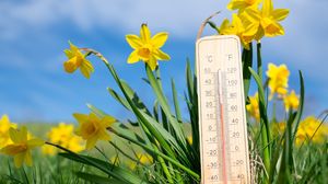 Meteorologii anunță o vreme foarte caldă, dar dau și un avertisment pentru perioada urmǎtoare