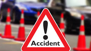 Accident grav în Capitalǎ, cu trei mașini: Una a ajuns pe refugiul de tramvai și a lovit trei persoane