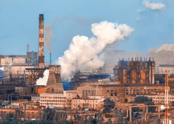 Semnal de alarmă: industria înregistrează scăderi masive, de până la 20%