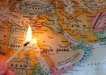 Iranul lovește cea mai mare bază militară americană din Qatar și o rafinărie majoră din Emiratele Arabe Unite