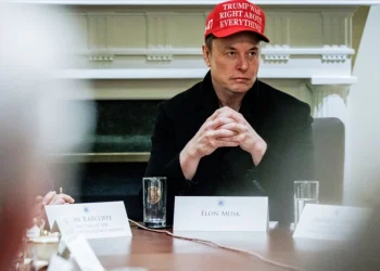 Șase români, printre cei mai bogați oameni de pe planetă. Elon Musk este pe primul loc. Averea i-a crescut spectaculos într-un singur an