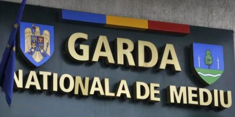 FOTO Primăria comune din Brăila, amendată de comisarii de mediu: ce nereguli au fost găsite
