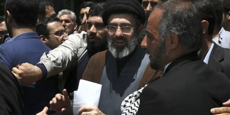 Al Arabiya: Iranul ar fi acceptat negocieri cu SUA – noul lider suprem dă undă verde pentru un posibil acord