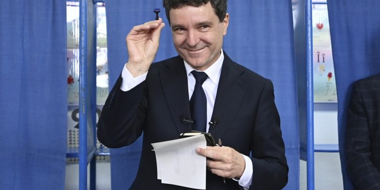 Nicușor Dan, contrazis de Autoritatea Electorală Permanentă în scandalul finanțării campaniei electorale pentru primăria Capitalei