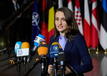 Ultimă oră - Românii se întorc acasă din zonele afectate de război: ministrul Oana Țoiu anunță un canal special pe WhatsApp - vezi AICI canalul