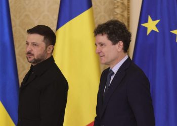 Nicușor Dan ar putea să nu ajungă la Kiev, deși a fost invitat oficial