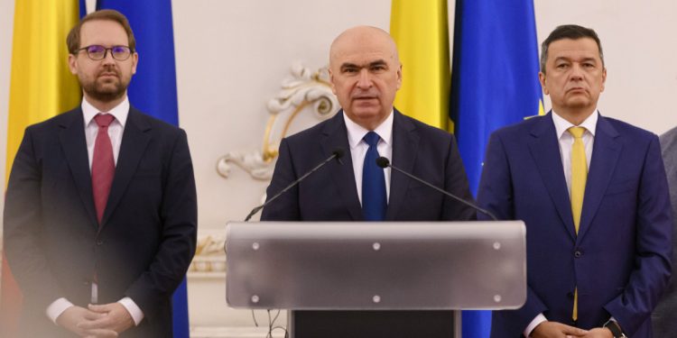 Criza politică intră în fază critică: întâlnire Bolojan – USR – UDMR la Guvern