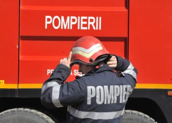Alertă maximă în Constanța: un bloc întreg a fost cuprins de flăcări