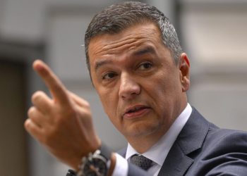 Grindeanu ridică miza: „Direcția actuală trebuie schimbată urgent”