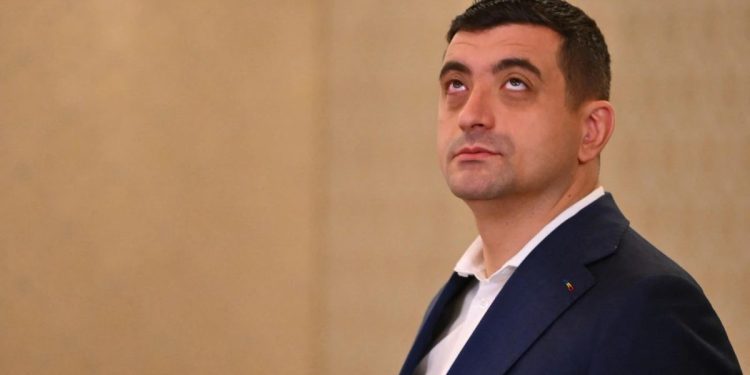 Cum a ajuns Simion să îi atace pe oamenii care l-au susținut. Dubla măsură cu aliații săi